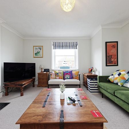 Viking Bay View 3 Bed Apartment Broadstairs Buitenkant foto