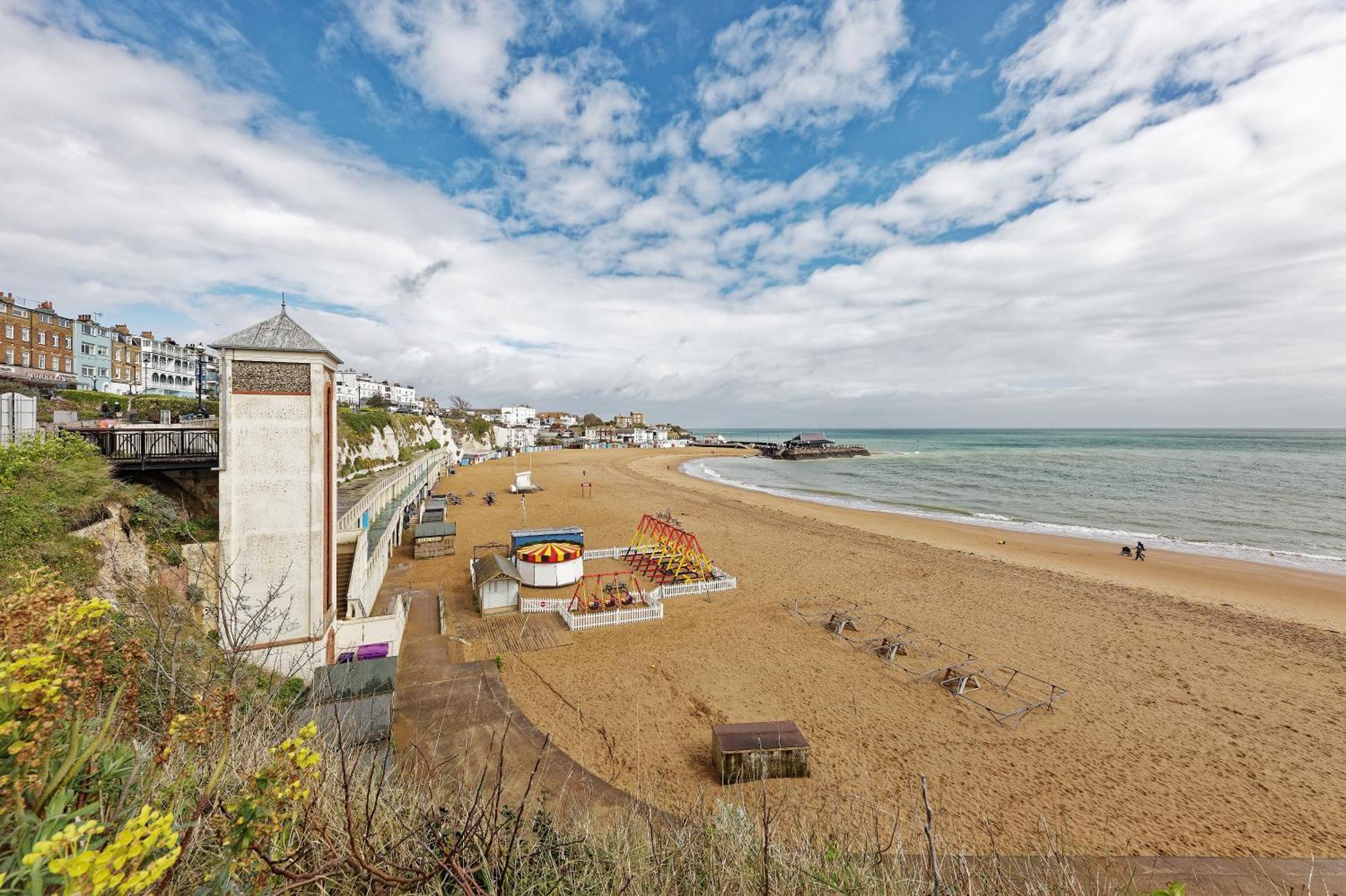 Viking Bay View 3 Bed Apartment Broadstairs Buitenkant foto
